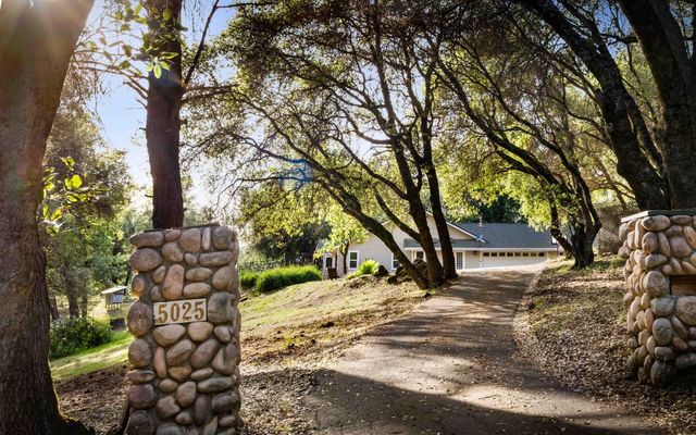 5025 Eco Ridge Rd, Placerville, CA 95667