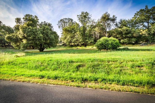 5025 Eco Ridge Rd, Placerville, CA 95667