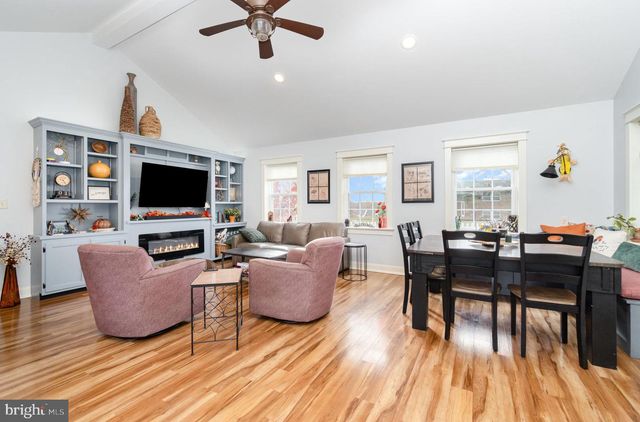 430 ORCHARD RD, Mount Joy, PA 17552