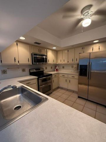 1552 MONTAUK Drive, Wellington, FL 33414