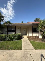 1552 MONTAUK Drive, Wellington, FL 33414