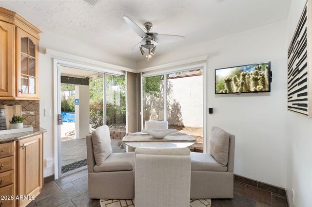 2347 E MESCAL Street, Phoenix, AZ 85028