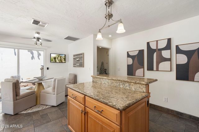 2347 E MESCAL Street, Phoenix, AZ 85028