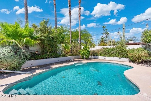 2347 E MESCAL Street, Phoenix, AZ 85028