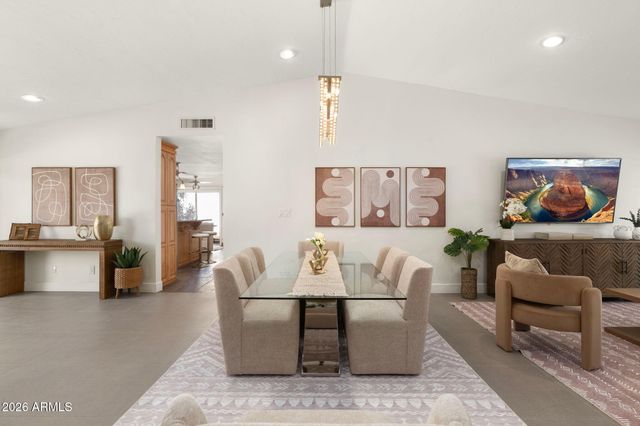2347 E MESCAL Street, Phoenix, AZ 85028