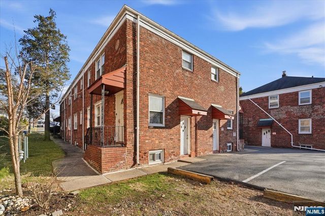 753A Broad Avenue A, Ridgefield, NJ 07657
