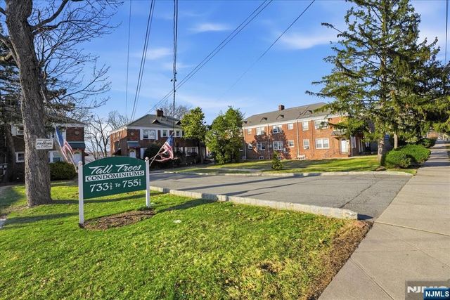 753A Broad Avenue A, Ridgefield, NJ 07657