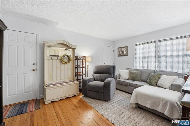 753A Broad Avenue A, Ridgefield, NJ 07657