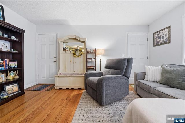 753A Broad Avenue A, Ridgefield, NJ 07657