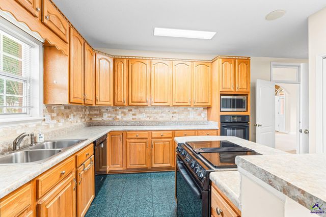 100 Briarmoor Drive, Warner Robins, GA 31088