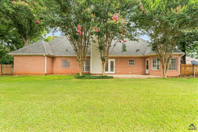 100 Briarmoor Drive, Warner Robins, GA 31088