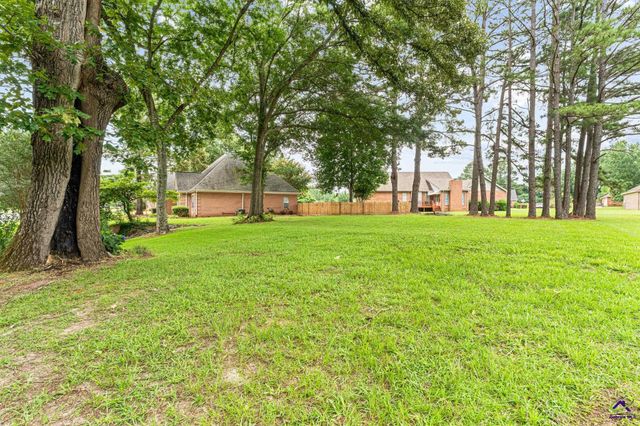 100 Briarmoor Drive, Warner Robins, GA 31088