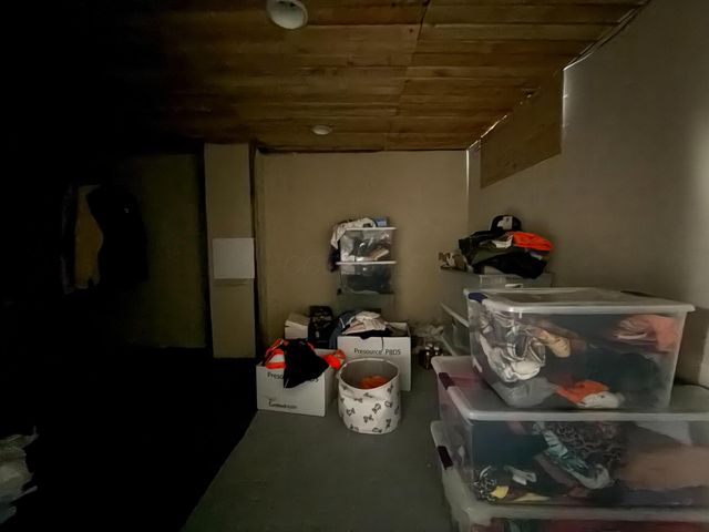 3814 Big Walnut Drive, Groveport, OH 43125