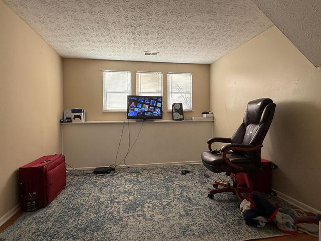 3814 Big Walnut Drive, Groveport, OH 43125