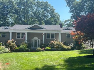 456 Summer, North Andover, MA 01845