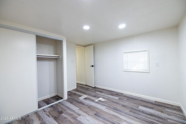 535 S ALMA SCHOOL Road 17, Mesa, AZ 85210