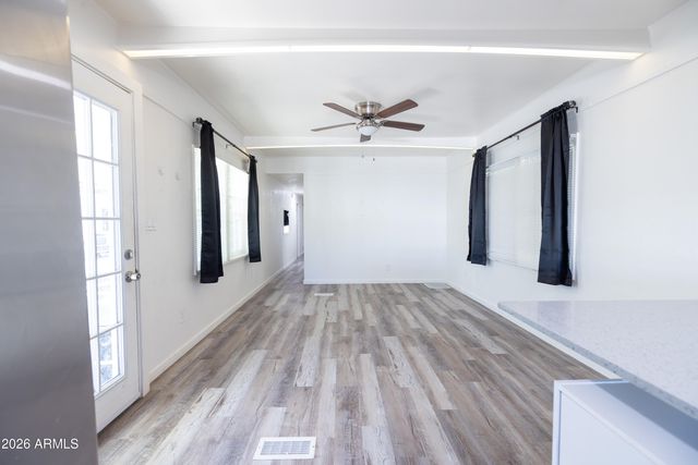 535 S ALMA SCHOOL Road 17, Mesa, AZ 85210