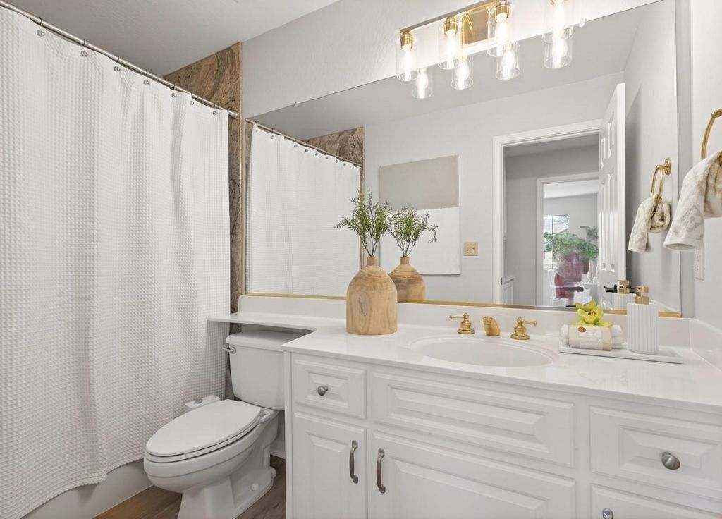 Image 39 of property listing at 455 455 Eagle Valley Way, Danville, CA 94506