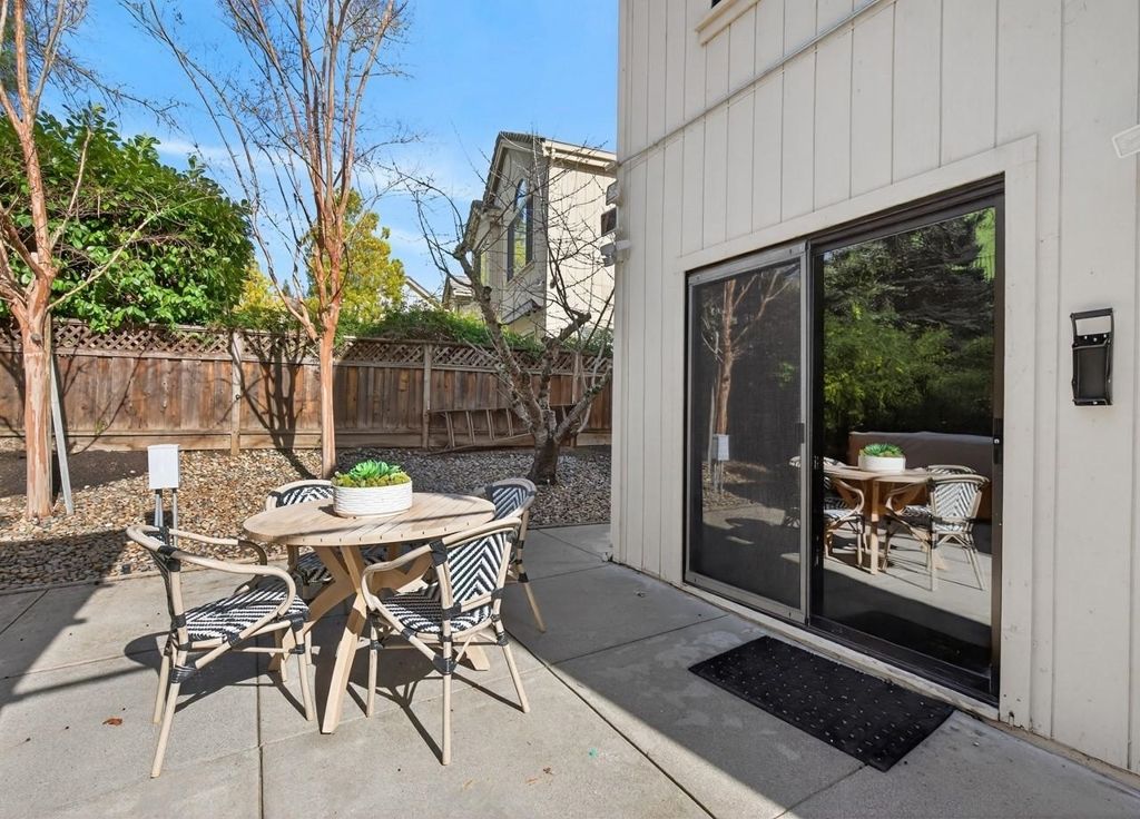 Image 43 of property listing at 455 455 Eagle Valley Way, Danville, CA 94506