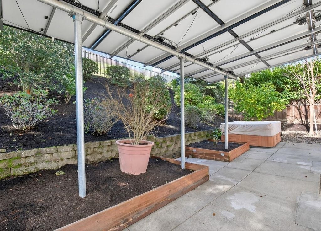 Image 45 of property listing at 455 455 Eagle Valley Way, Danville, CA 94506