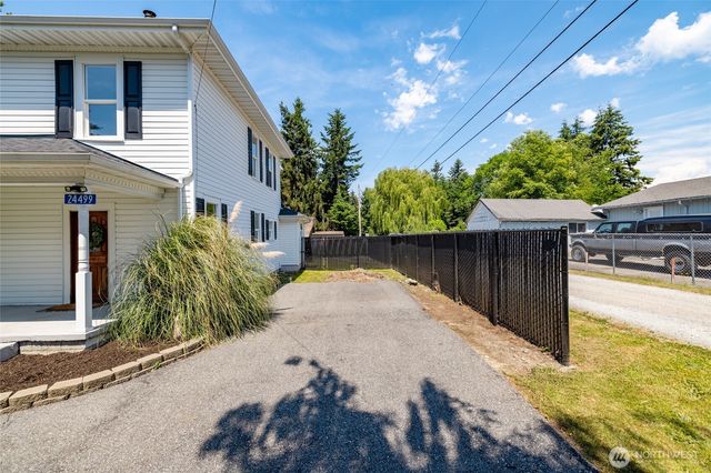 24499 E State Street, Sedro Woolley, WA 98284