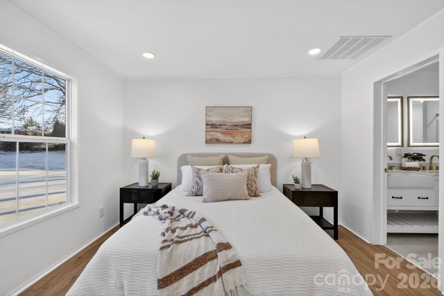 656 Wagner Street, Troutman, NC 28166