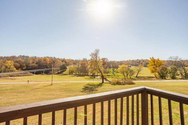 5105 W Dulin Lane, Brookline, MO 65619