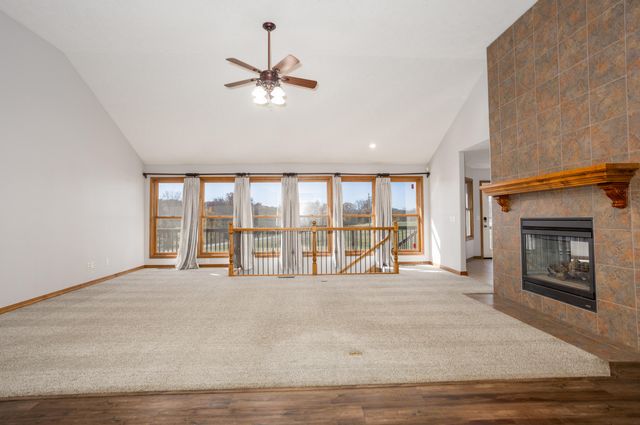 5105 W Dulin Lane, Brookline, MO 65619