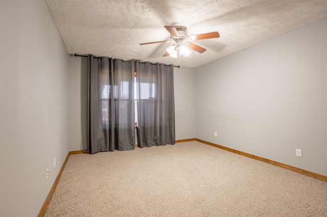 5105 W Dulin Lane, Brookline, MO 65619