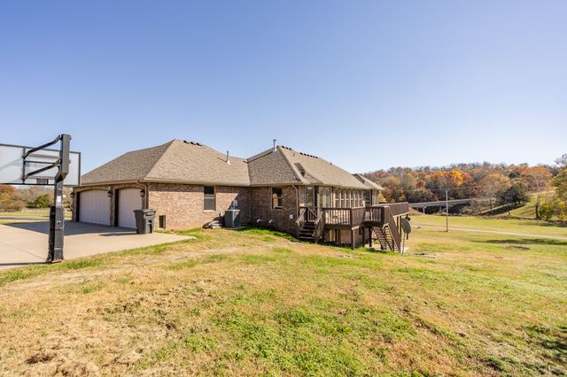 5105 W Dulin Lane, Brookline, MO 65619