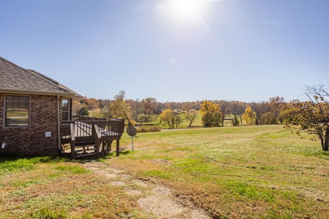 5105 W Dulin Lane, Brookline, MO 65619