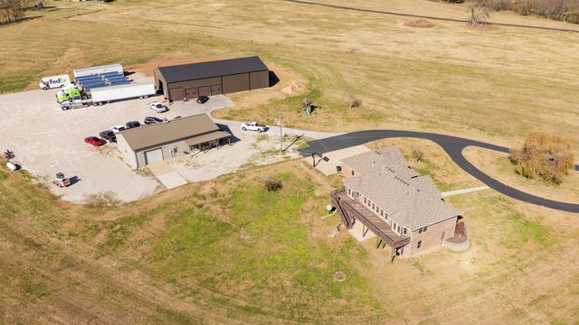 5105 W Dulin Lane, Brookline, MO 65619