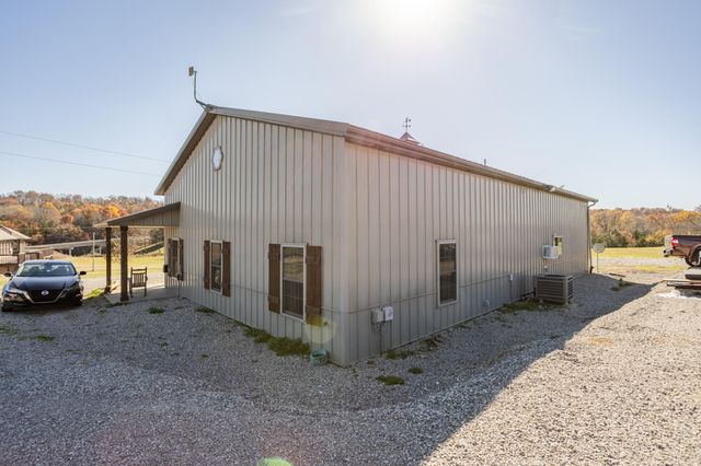 5105 W Dulin Lane, Brookline, MO 65619