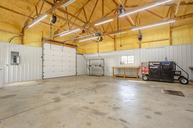 5105 W Dulin Lane, Brookline, MO 65619