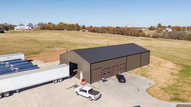 5105 W Dulin Lane, Brookline, MO 65619