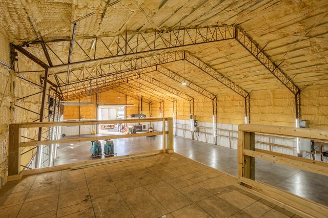 5105 W Dulin Lane, Brookline, MO 65619
