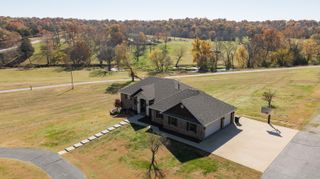 5105 W Dulin Lane, Brookline, MO 65619