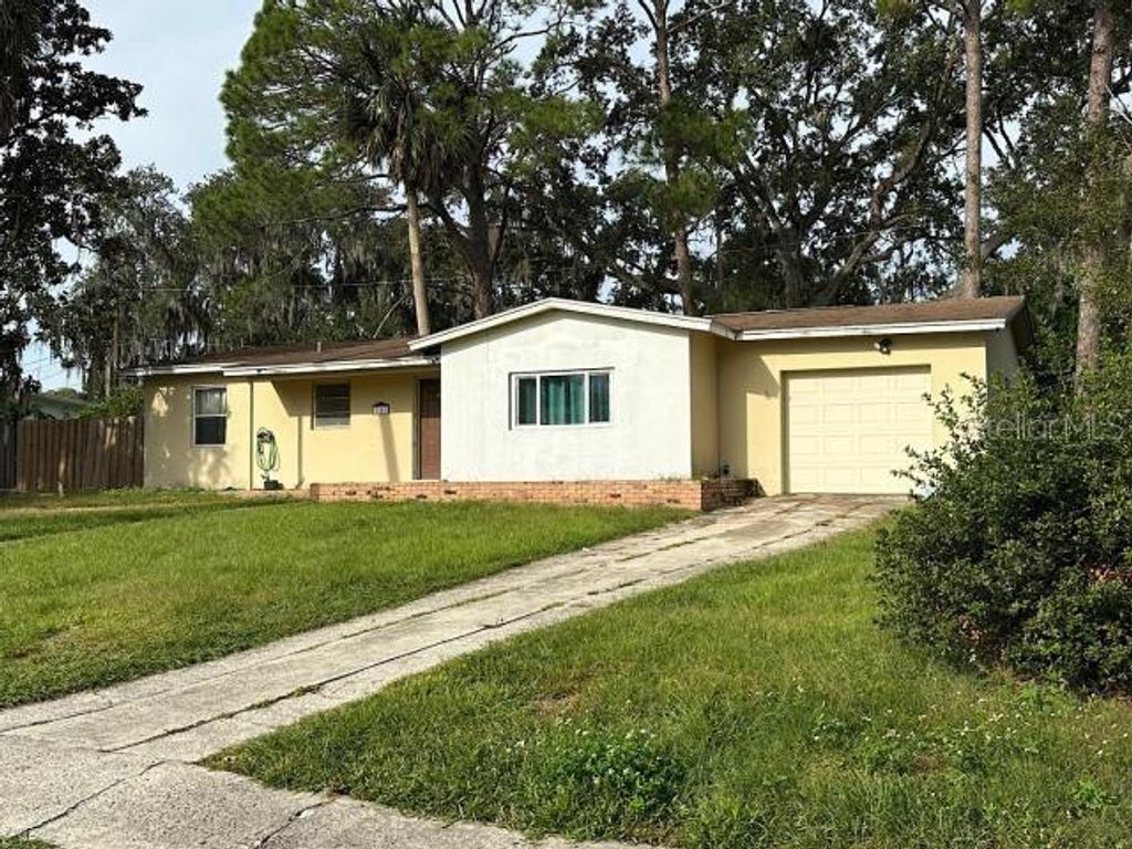 1148 FOUNTAINHEAD DRIVE, Deltona, FL 32725