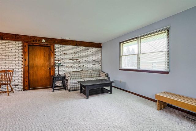 885 W Michaels Road, Tipp City, OH 45371