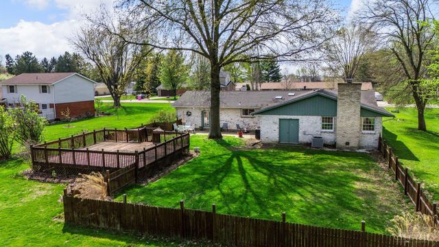 885 W Michaels Road, Tipp City, OH 45371