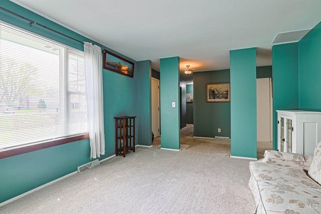 885 W Michaels Road, Tipp City, OH 45371