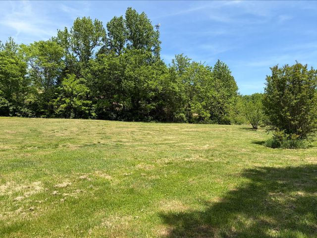 125 Frontier Road, Sweetwater, TN 37874