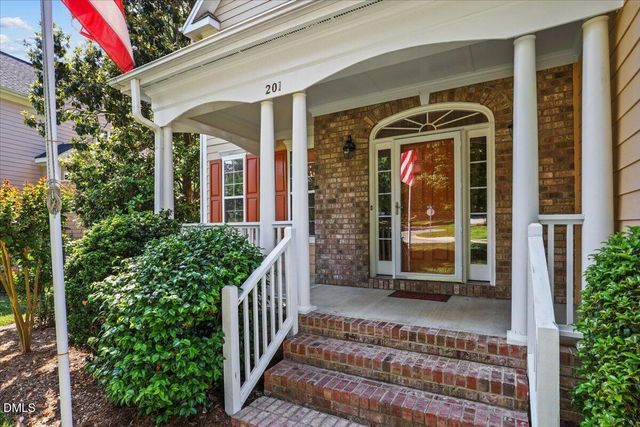 201 Hein Drive, Clayton, NC 27527