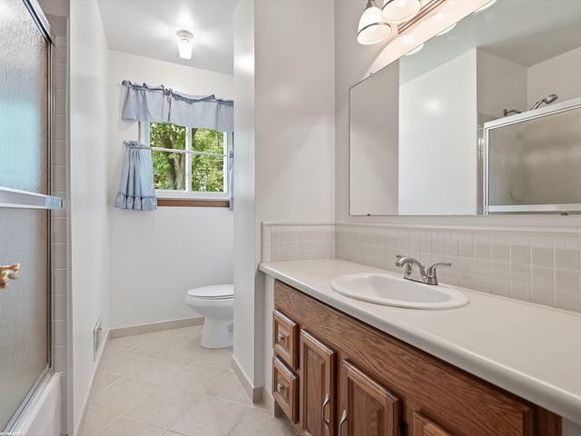 10994 Lesure Drive, Sterling Heights, MI 48312