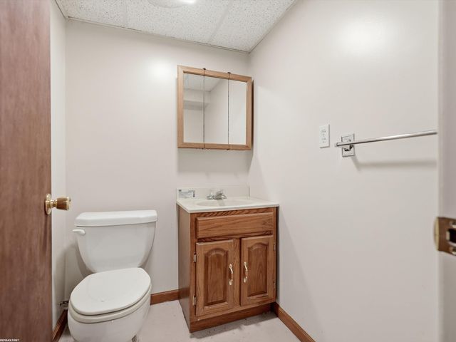 10994 Lesure Drive, Sterling Heights, MI 48312