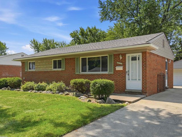 10994 Lesure Drive, Sterling Heights, MI 48312
