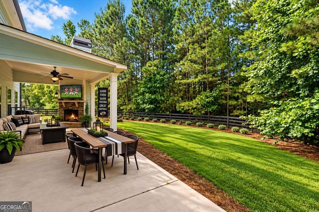 99 White Magnolia Way, Dallas, GA 30132