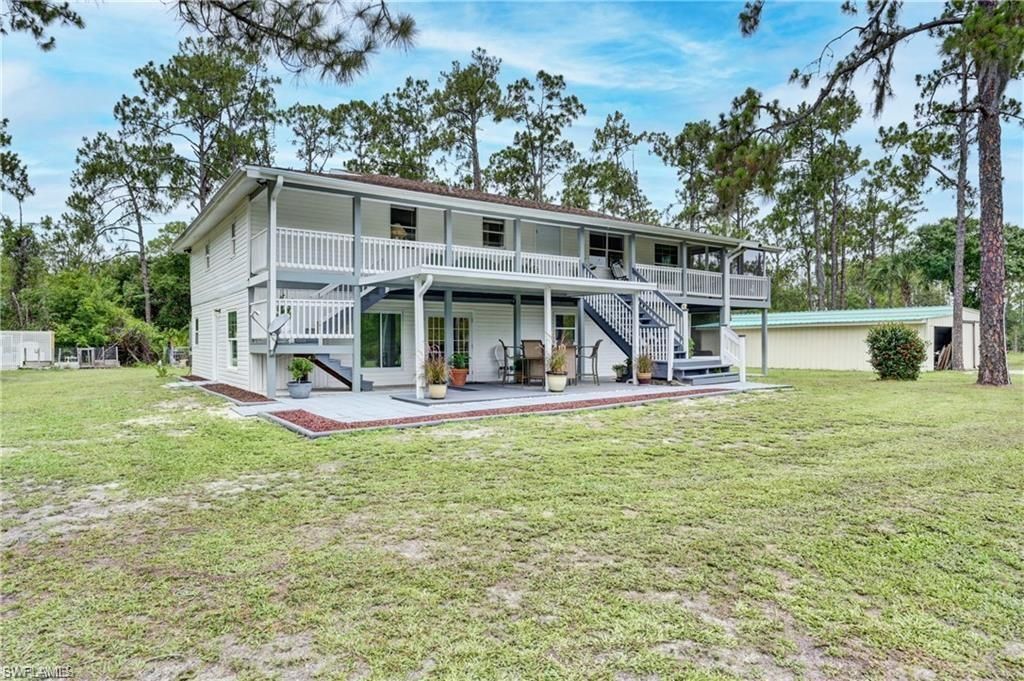 985 Honeybee DR, NAPLES, FL 34120 — exterior