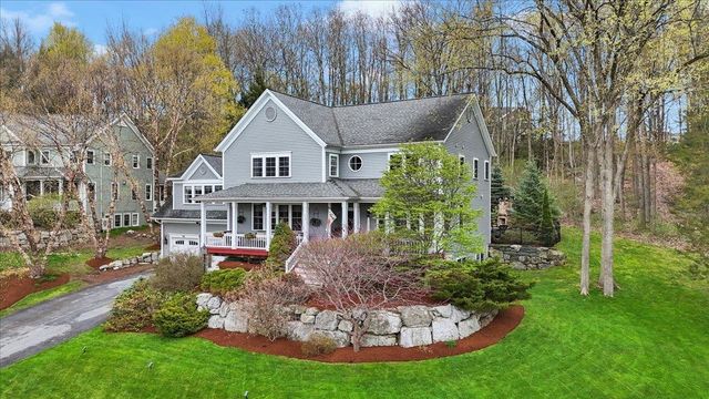 176 Boulder Hill Drive, Shelburne, VT 05482
