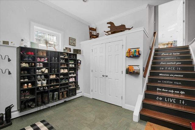 176 Boulder Hill Drive, Shelburne, VT 05482